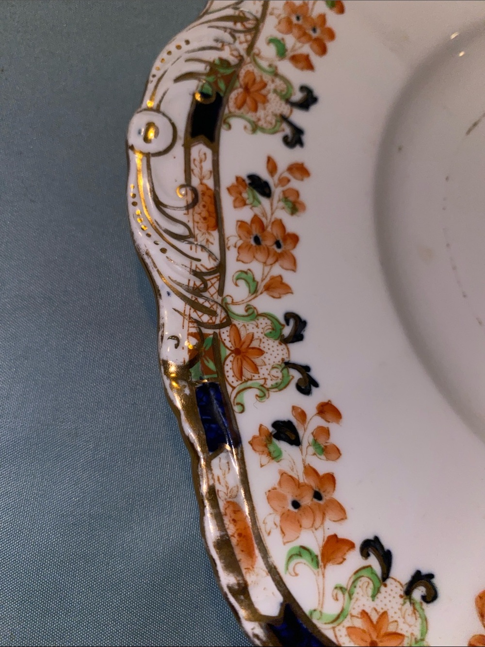 Vintage Royal Albert Heirloom Crown China England Cake Plate Set of 4 - Picture 10 of 16